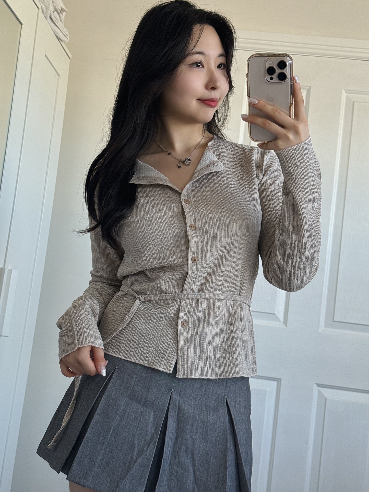 Daisy Pleats Blouse