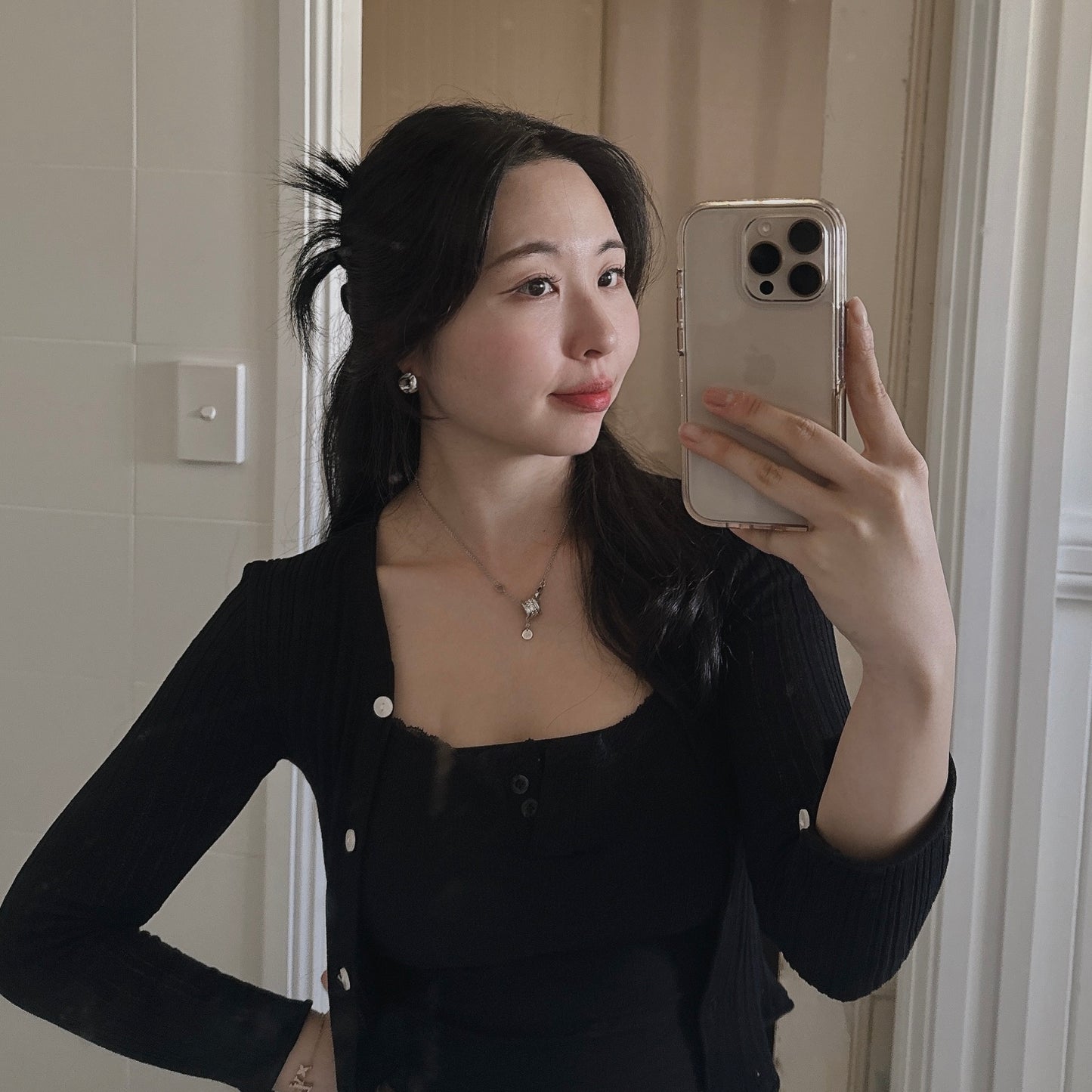 Natural Loose Hair Clip