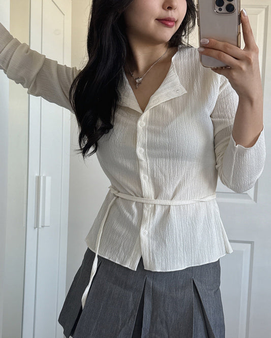 Daisy Pleats Blouse
